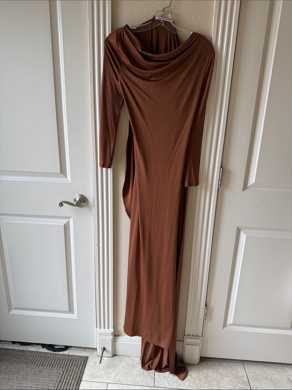 Star Wars admiral Holdo costume
